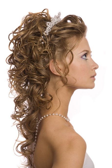 peinados-para-bodas-con-pelo-rizado-30-2 Peinados para bodas con pelo rizado