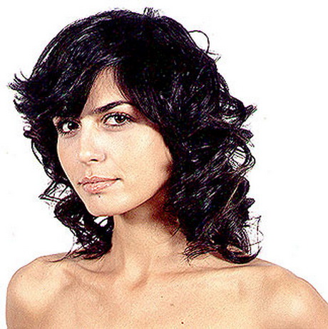 cortes-de-cabello-ondulado-en-capas-para-mujeres-30_6 Cortes de cabello ondulado en capas para mujeres