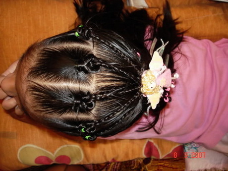 peinados-para-fiestas-infantiles-33_13 Peinados para fiestas infantiles