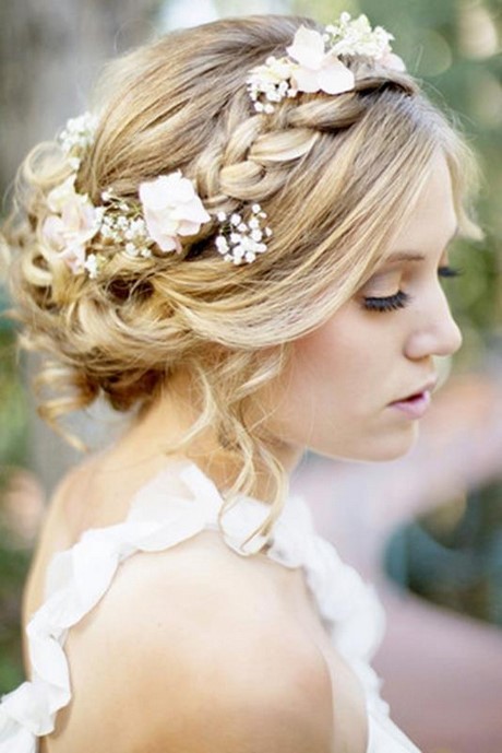 moos-para-bodas-con-trenzas-80_12 Moños para bodas con trenzas