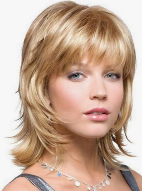 cortes-de-pelo-mediano-en-capas-para-mujeres-94_3 Cortes de pelo mediano en capas para mujeres