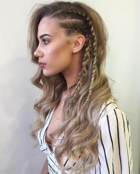 Peinados Con Trenzas Al Costado