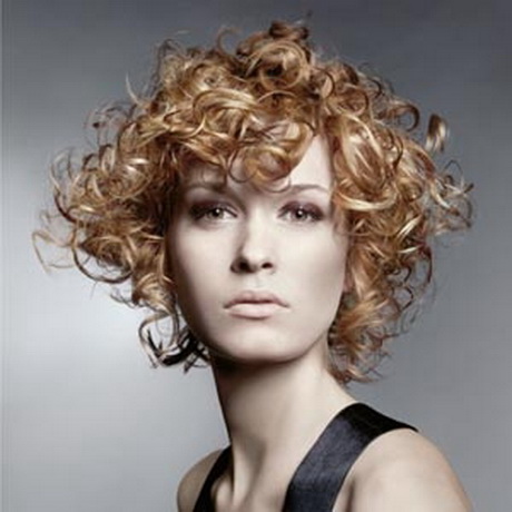 cortes-de-pelo-corto-para-mujeres-con-mucho-pelo-75-14 Cortes de pelo corto para mujeres con mucho pelo