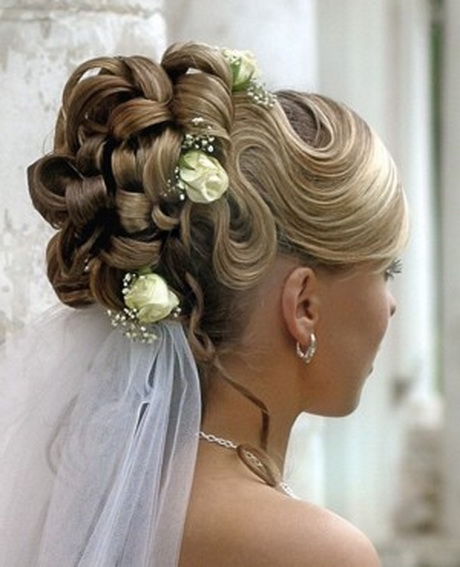 peinados-para-novias-con-flores-46-4 Peinados para novias con flores