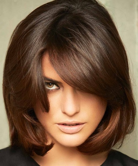 peinados-mujer-media-melena-2021-58_16 Peinados mujer media melena 2021