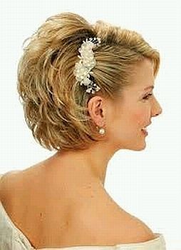 peinados-para-cabello-corto-mujer-para-boda-21_6 Peinados para cabello corto mujer para boda